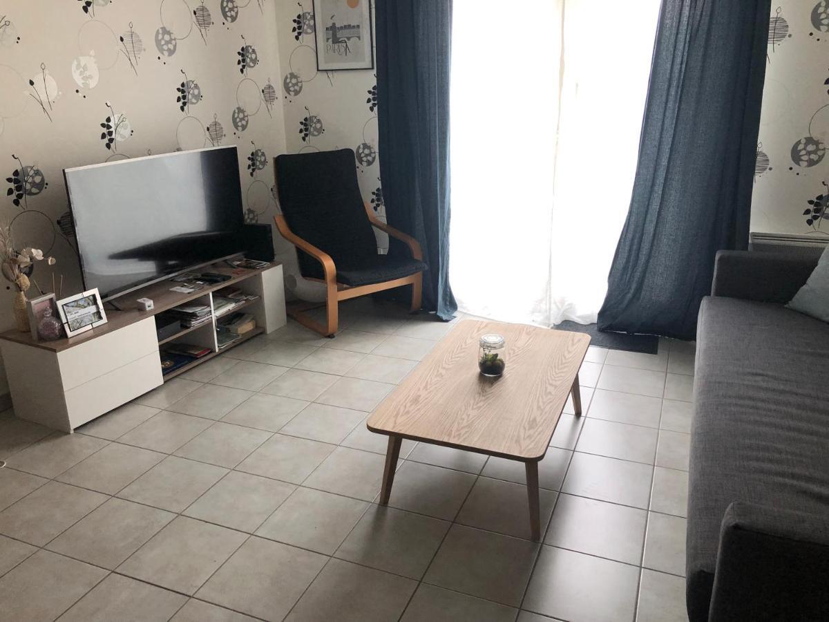 La Maison De Julie Albert Esterno foto